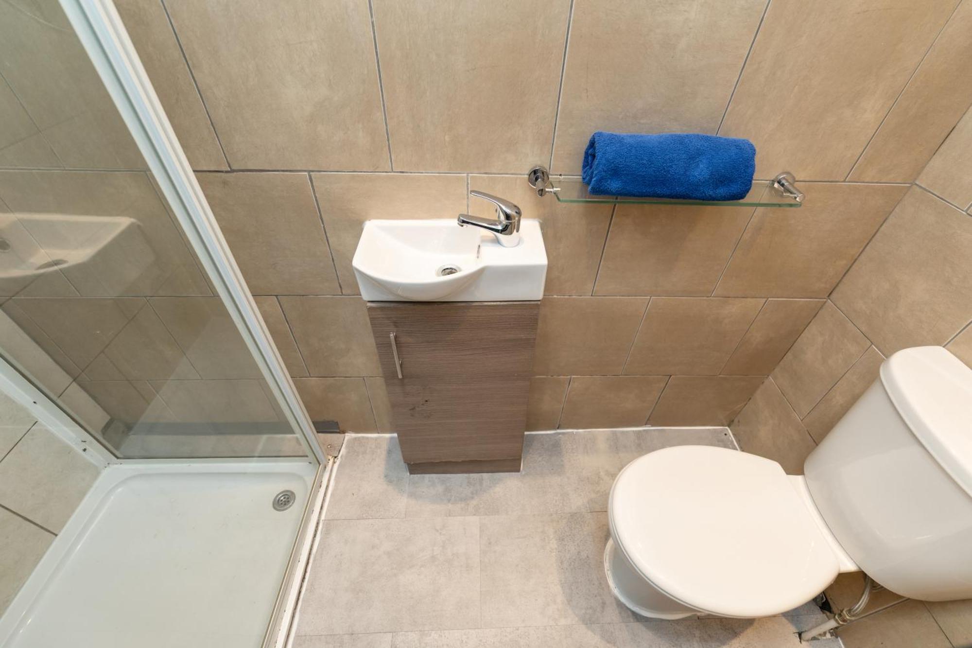 Newcastle City Centre Super Spacious Town House Free Parking And Wi-Fi Exterior photo