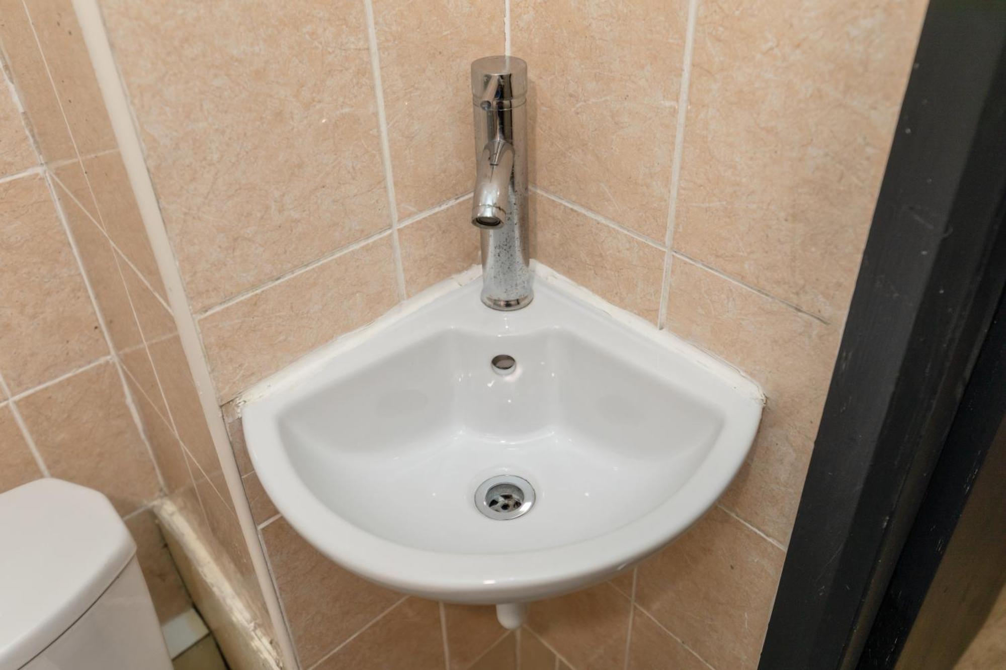 Newcastle City Centre Super Spacious Town House Free Parking And Wi-Fi Exterior photo